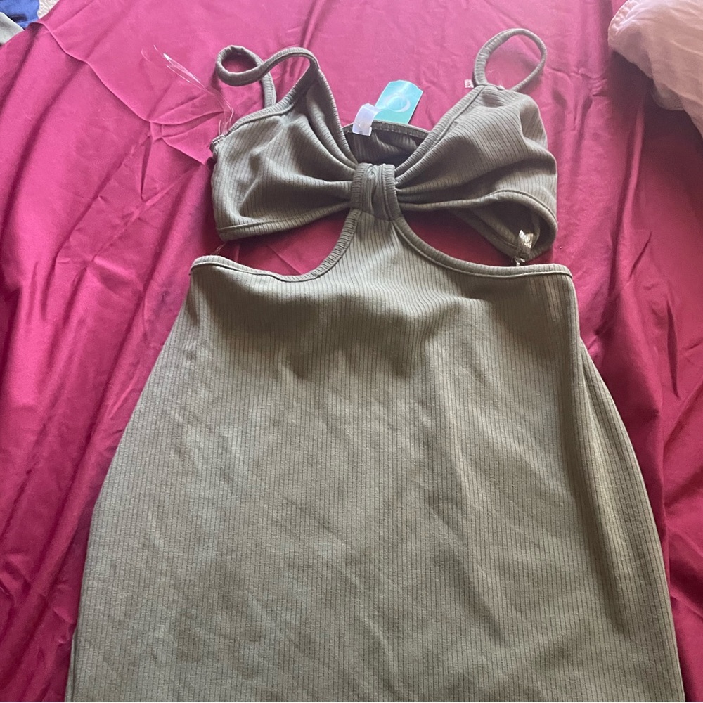 NWT FashionQ olive green dress size large